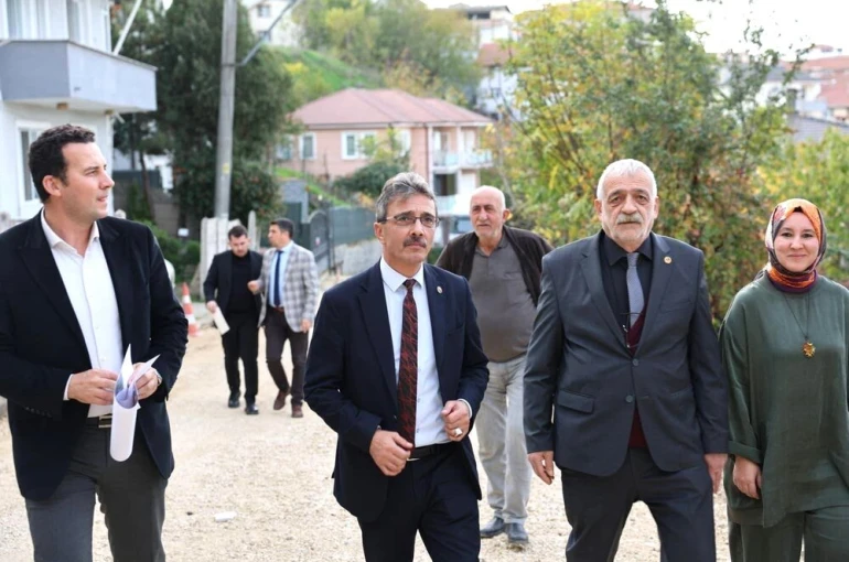Erenler’in sokakları yenileniyor