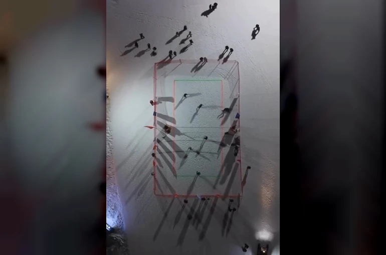 Ergan Dağı’nda kurumlar arası kar voleybolu heyecanı