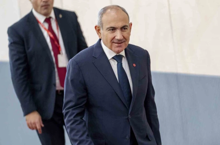 Ermenistan Başbakanı Paşinyan: "Türkiye-Azerbaycan arasında tır taşımacılığını sağlamaya hazırız"