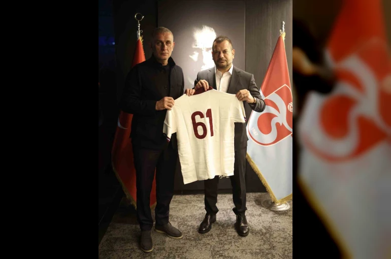 Ertuğrul Doğan, TFF Başkanı Hacıosmanoğlu’na forma hediye etti