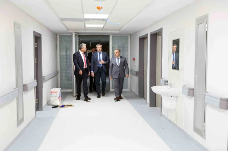 ERÜ Hastaneleri’nde yenileme çalışmaları devam ediyor