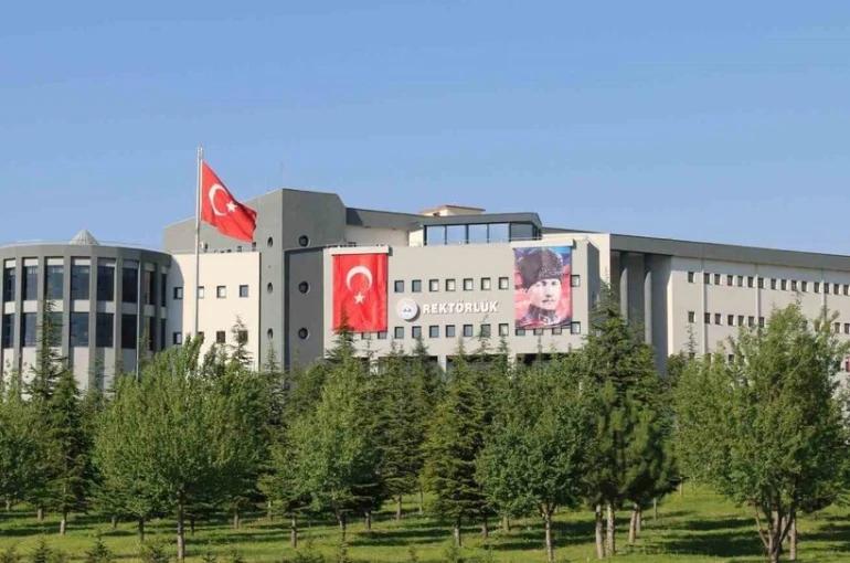 ERÜ Öğrencileri ÜNİDES’e Damga Vurdu: 24 projeye destek