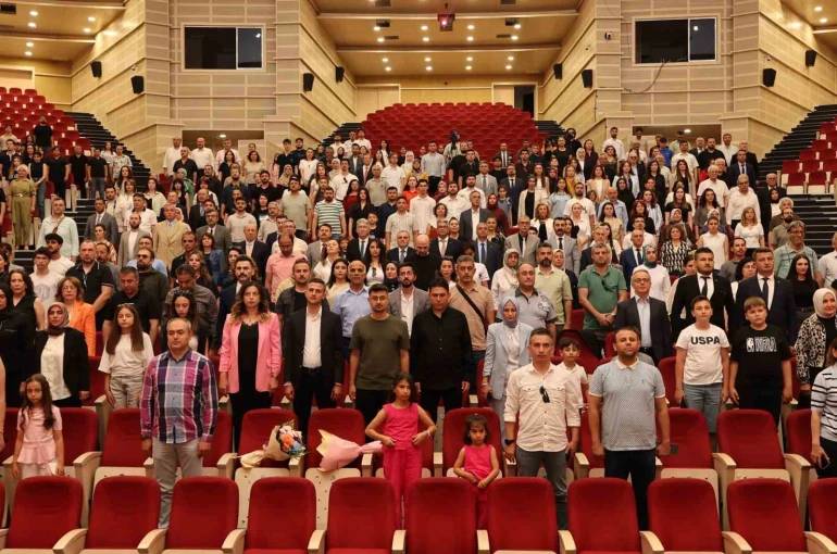 ERÜ’de ‘2025 Başarı Ödül Töreni’ düzenlendi