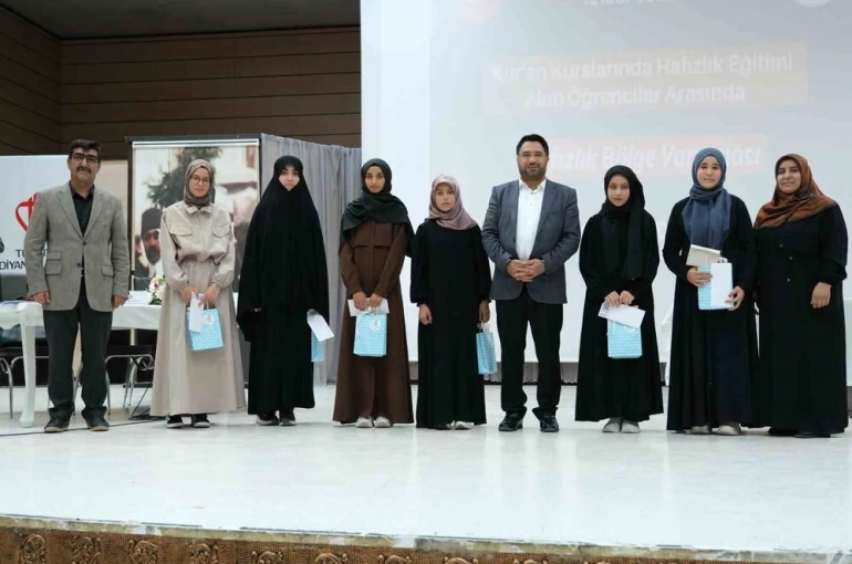 Erzincan’da 2025 Yılı Hafızlık 3. Bölge Yarışması yapıldı