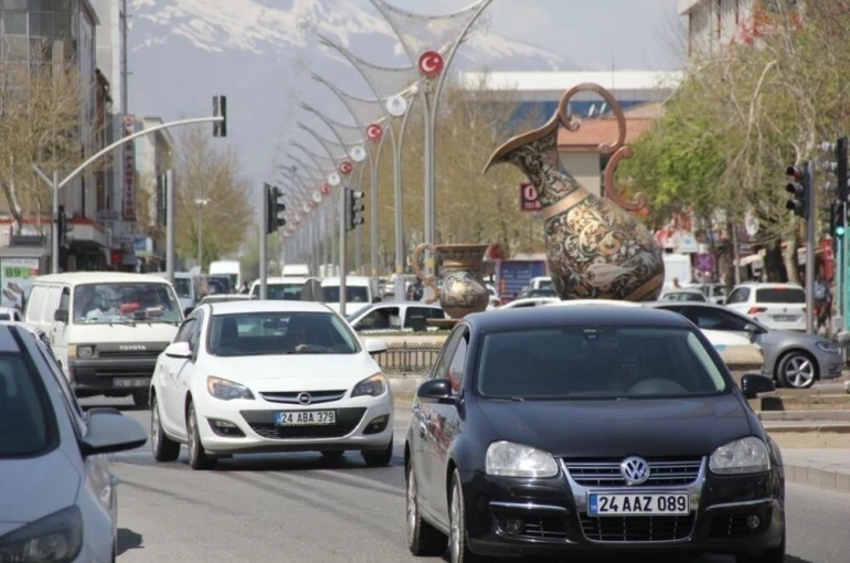 Erzincan’da araç sayısı 82 bin 645 oldu