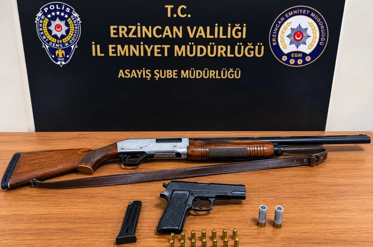 Erzincan’da ruhsatsız tabanca ve tüfek ele geçirildi