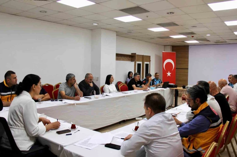 Erzincan’da Sağlık Afet Planı Tatbikatı için hazırlık toplantısı yapıldı