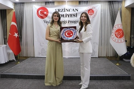 Erzincan’da tayini çıkan hâkim ve savcılar için veda yemeği düzenlendi