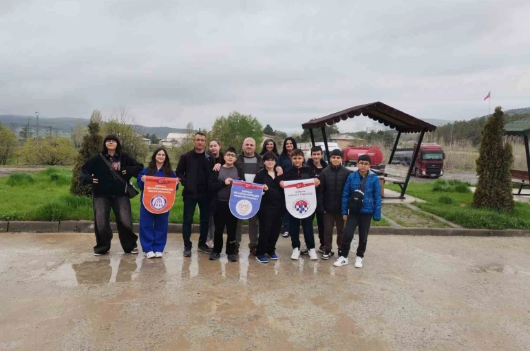 Erzincanlı satranç sporcuları Türkiye finallerine hazırlanıyor