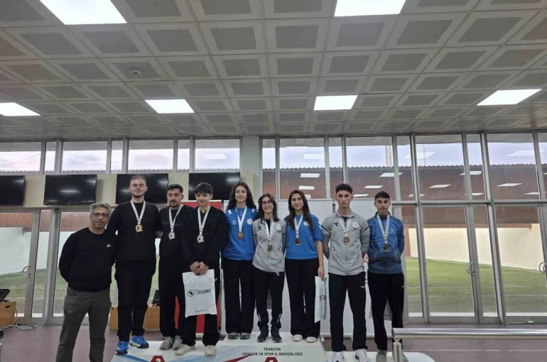 Erzincanlı sporcular Trabzon’daki havalı silahlar müsabakalarına damga vurdu