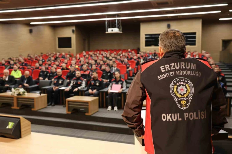 Erzurum Emniyeti’nde "Okul Polisi" zirvesi