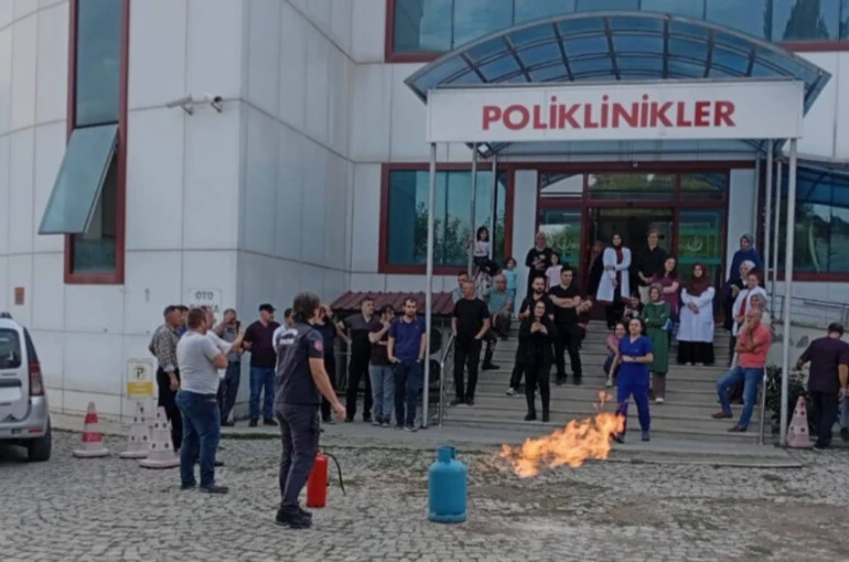 Erzurum itfaiyesinden eğitim desteği