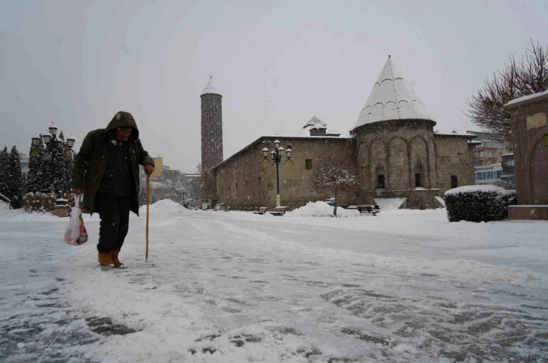 Erzurum kara teslim