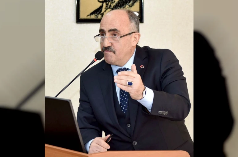 Erzurum Kent Konseyi Başkanı Tanfer: "Üniversite yaz okulları kentin ekonomik büyümesine katkı sağlıyor"