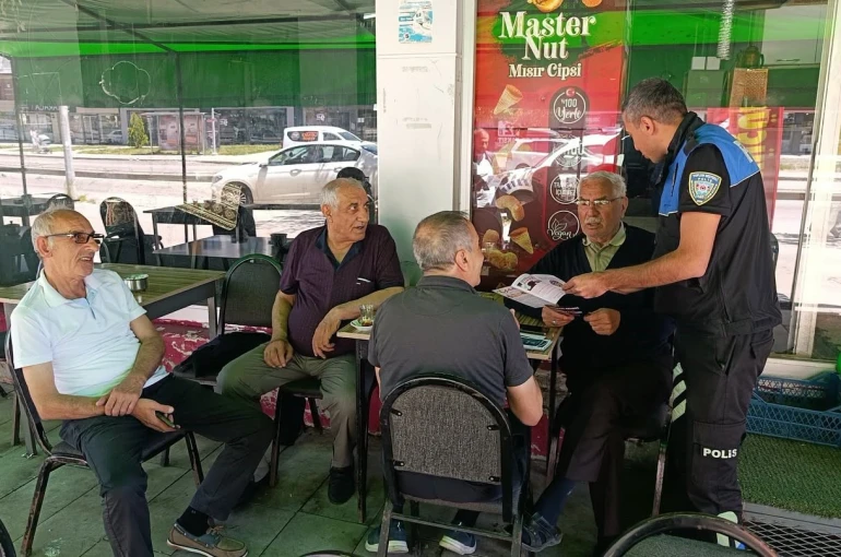 Erzurum polisi sahada: "Dadaş Kemer Takar, Her Söze Kanmaz"