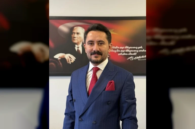 Erzurum Serbest Muhasebeci Mali Müşavirler Odası Başkanı Aykut Özbek: "Ülkemizin geleceğine imzamızı atıyoruz"