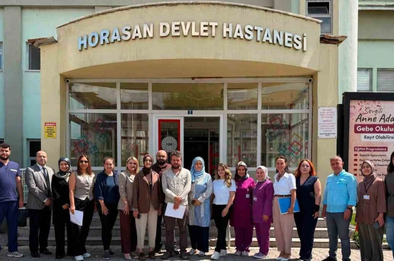 Erzurum’da iki ilçe hastanesi daha ’Anne Dostu’ oldu