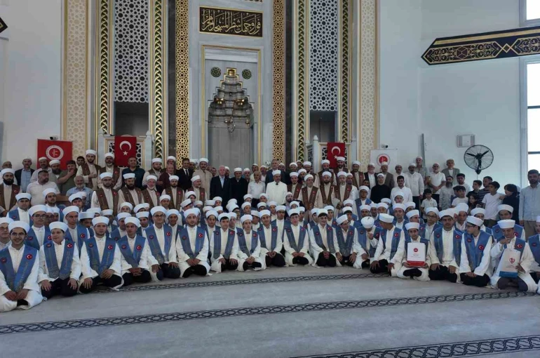 Esenler’de 114 hafıza İstanbul Valisi Davut Gül’den umre müjdesi