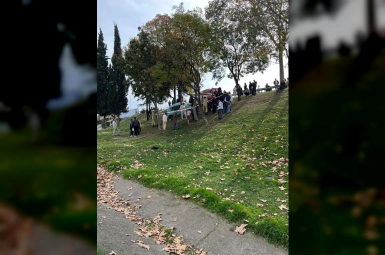 Esenler’de otomobil şarampole yuvarlandı: Sürücü ağır yaralandı 