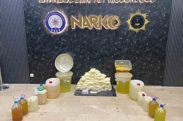 Esenyurt’ta uyuşturucu operasyonu: 2 gözaltı