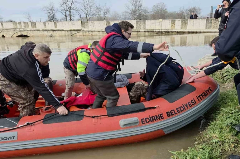 Eski Edirne Belediye Başkanı Hamdi Sedefçi botla bahçesinden tahliye edildi
