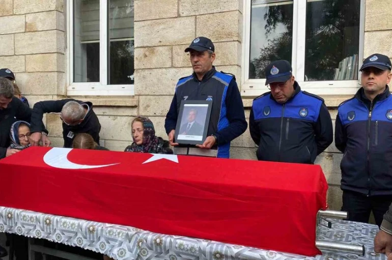 Eski Sinop Belediye Başkanı Hamza İnce toprağa verildi