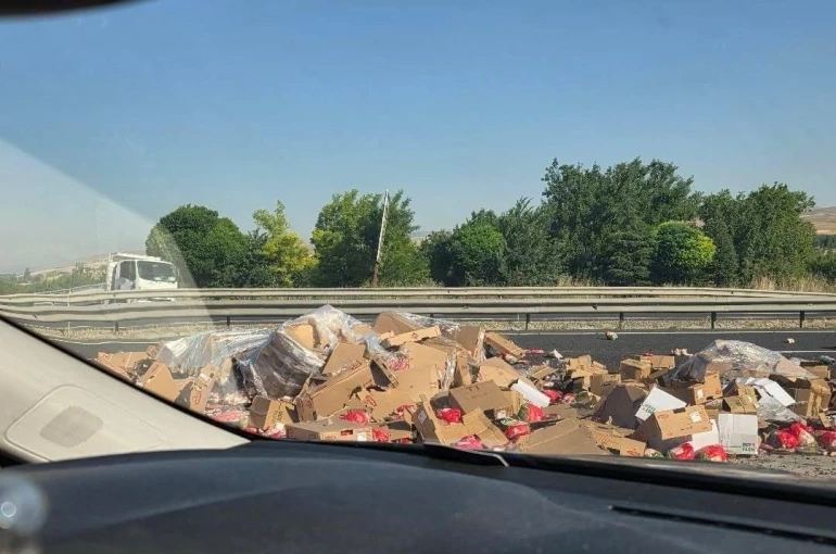 Eskişehir-Ankara yolu trafiğe açıldı