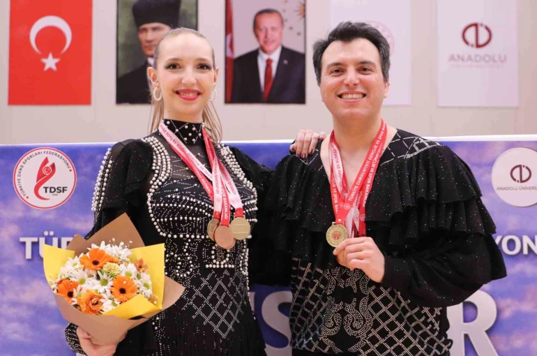 Eskişehir’de pistin tozunu attırdılar: 300 sporcu şampiyonluk için ter döktü