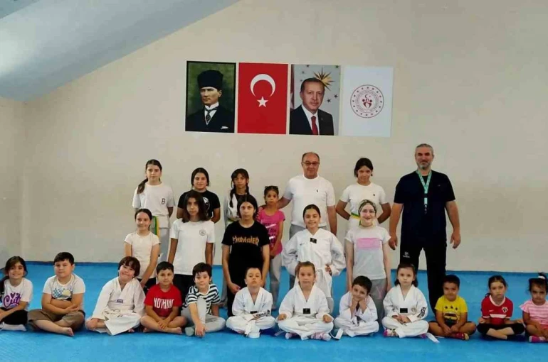 Eskişehir’de taekwondo antrenmanları sürüyor
