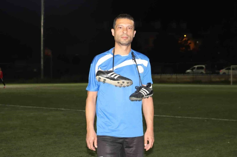 Eskişehir’in en yaşlı amatör futbolcusu 39 yıllık kariyerine veda etti