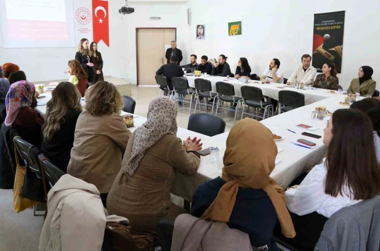 Eskişehirli uzmanlara "Psikolojik İlk Yardım ve Yas Süreci" eğitimi