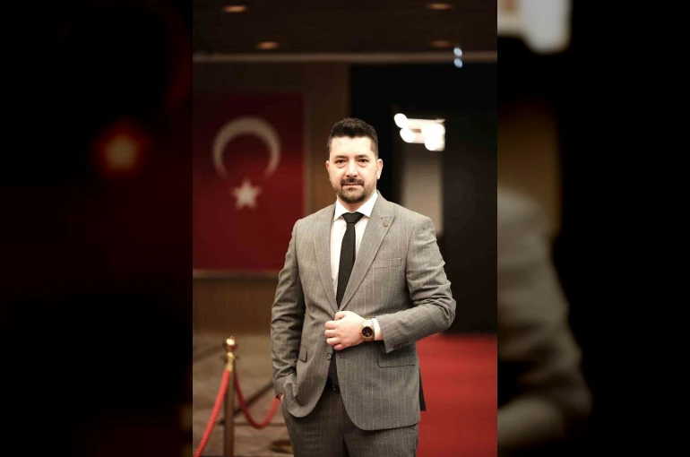 ESMİAD Başkanı Sinlenmez: "Şehrimizin geleceği adına atılan her adımın destekçisiyiz"