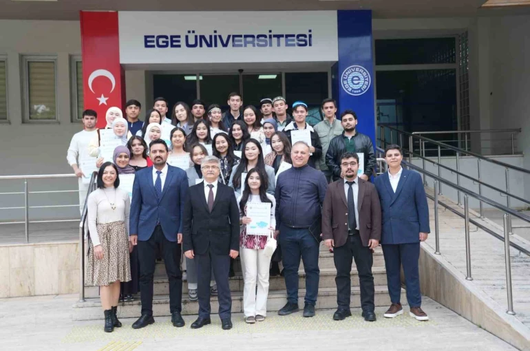 EÜ’de Orhun Değişim Programı’na katılan öğrencilere yönelik veda toplantısı