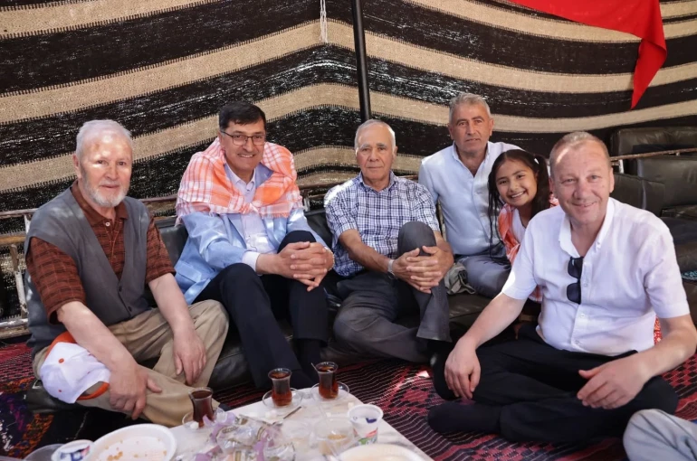 Eyüp Kahveci, Akoluk Köyü Yayla Şenliği’nde vatandaşlarla buluştu