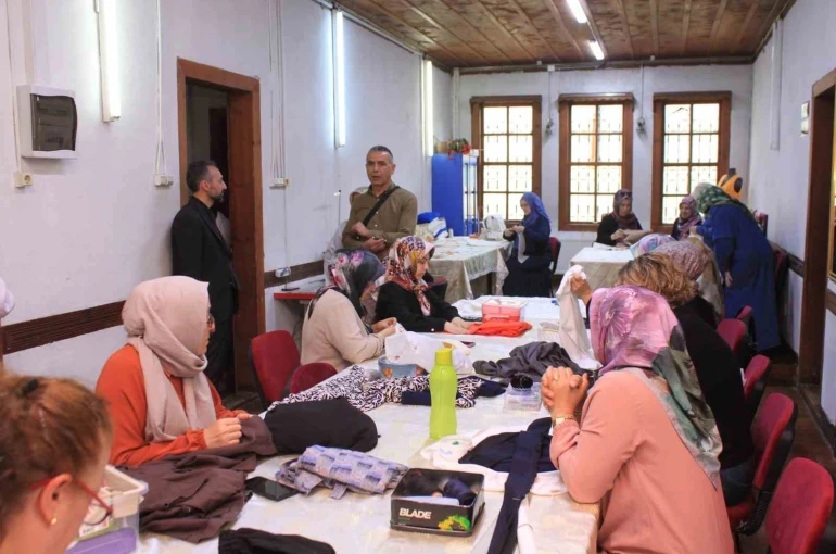 Fabrika gibi çalışıyor: Eğitim, üretim ve istihdam bir arada