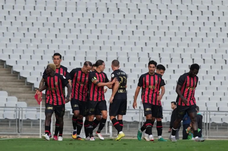 Fatih Karagümrük, 4 futbolcuyla yollarını ayırdı