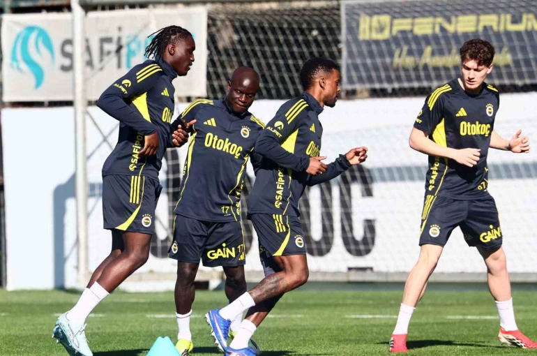 Fenerbahçe, Beşiktaş maçı hazırlıklarını sürdürdü