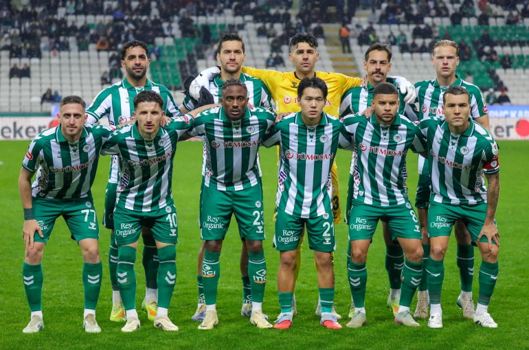Fenerbahçe - Konyaspor mücadelesinin ilk 11'leri açıklandı