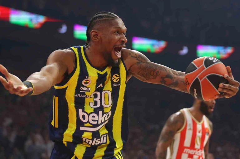 Fenerbahçe, Nicolo Melli ve Chris Silva ile sözleşme yeniledi
