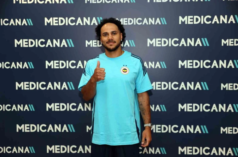 Fenerbahçe’nin yeni transferi Shane Larkin sağlık kontrolünden geçti