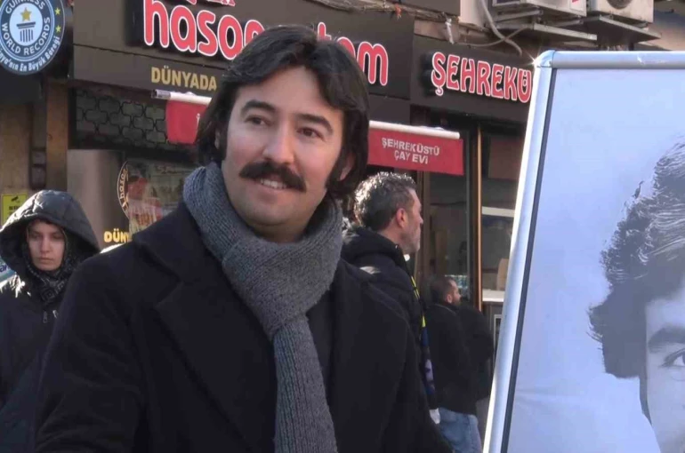 Ferdi Tayfur’a benzerliğiyle dikkat çekti, usta sanatçı unutulmadı