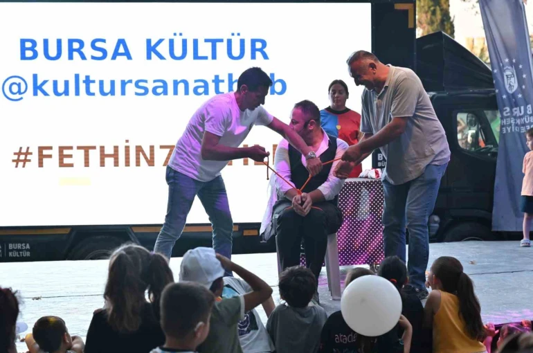 Fethin 700. yılında ilçe şenlikleri Osmangazi’den başladı