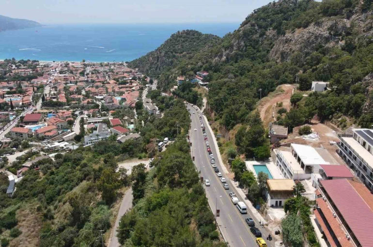 Fethiye’de bayram yoğunluğu sürüyor 