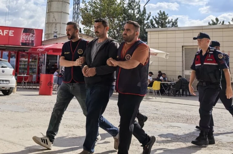 FETÖ firarisi yakalandı