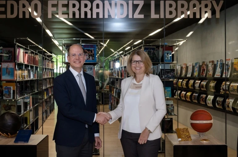 FIBA, Olimpik Dünya Kütüphanesi Ağı’na katılan ilk uluslararası federasyon oldu