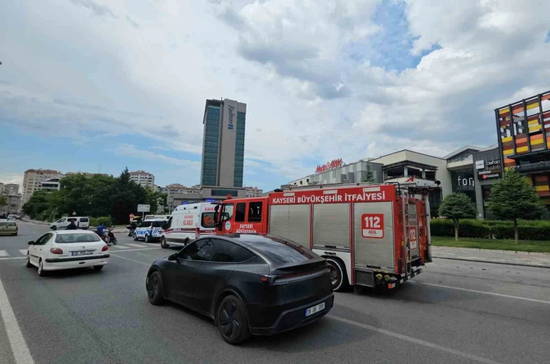 Forum Kayseri’yi birbirine katan çocuk gözaltına alındı