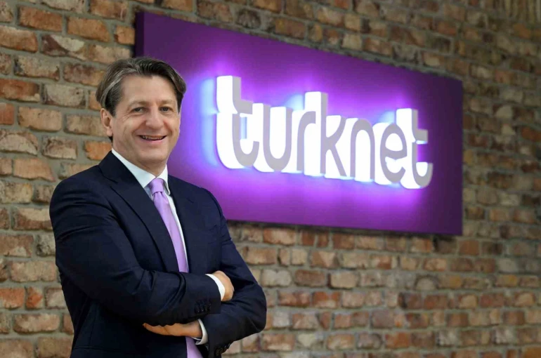 FRC’nin teknoloji destekçisi Turknet, beşinci kez gençlerle sahada 