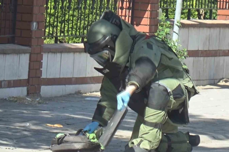 Fünye ile patlatılan şüpheli çantadan, bilgisayar çıktı