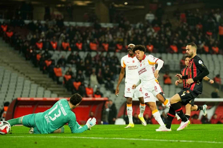 Gabriel Sara, Galatasaray’ın lig tarihinde en hızlı 4. golünü attı