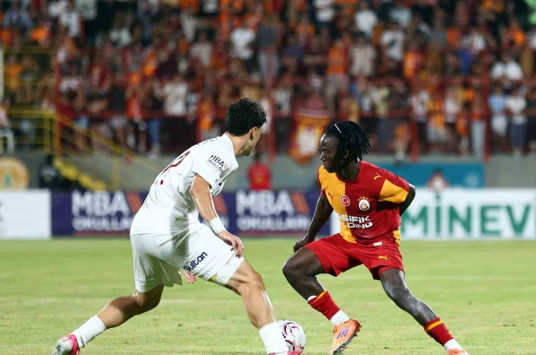 Galatasaray ilk hazırlık maçını farklı kazandı